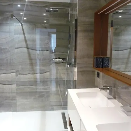 Appartement Palais Miramar 65 Bd De La Croisette