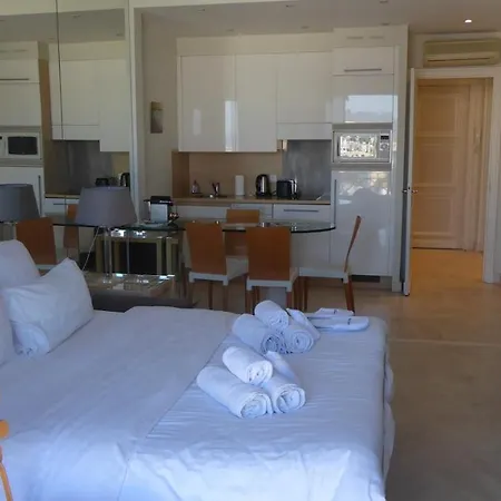 Croisette Palais Miramar Front De Apartamento