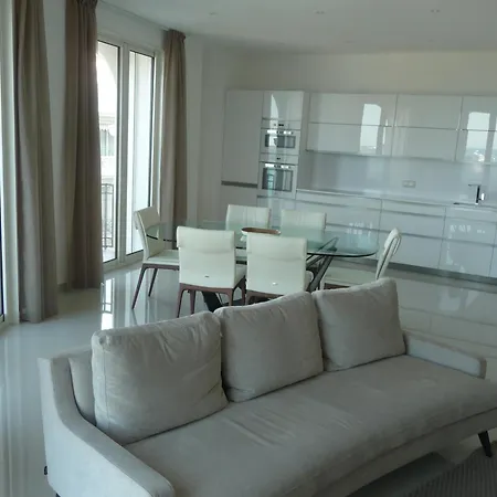 Palais Miramar 65 Bd De La Croisette Appartement Cannes