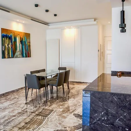 Croisette Palais Miramar Front De 칸느