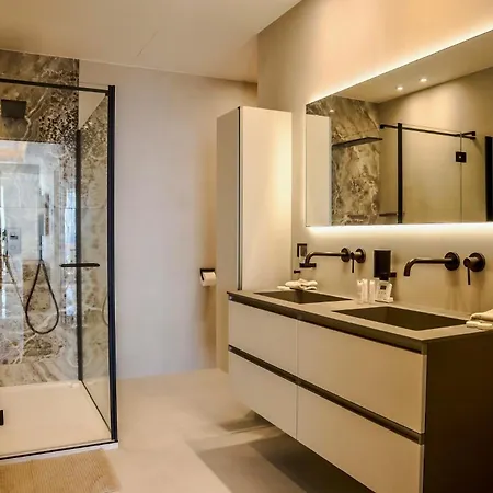 Croisette Palais Miramar Front De