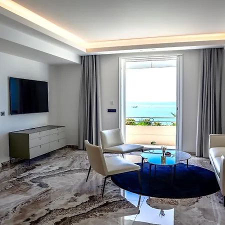 Croisette Palais Miramar Front De 칸느