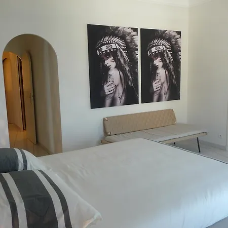 Croisette Palais Miramar Front De Cannes