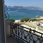 Apartment Croisette Palais Miramar Front De Cannes